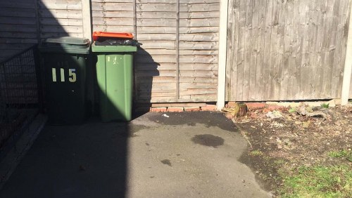 London garden preparation for seasonal clearance